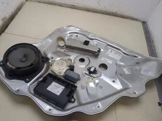 A2218203042 Стеклоподъемник правый задний Mercedes S W221 Арт 20275338