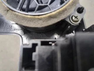 88970554 Дефлектор обдува салона Pontiac Vibe 1 Арт 11341840, вид 4