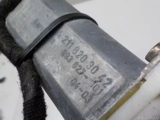 2118203042 Mercedes Benz Моторчик стеклоподъемника Mercedes C W203 Арт E40826573, вид 5
