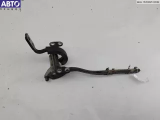 7L6827301 Петля крышки (двери) багажника Volkswagen Touareg 1 Арт 55106560