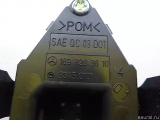 1698203610 Mercedes Benz Кнопка аварийной сигнализации Mercedes A W169 Арт E50641819, вид 4