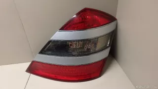 2218200266 Mercedes Benz Фонарь задний правый Mercedes S W221 Арт E95610111, вид 1