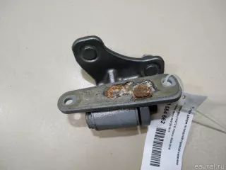 2047201837 Mercedes Benz Петля двери передней правой нижняя Mercedes C W204 Арт E21684662, вид 2
