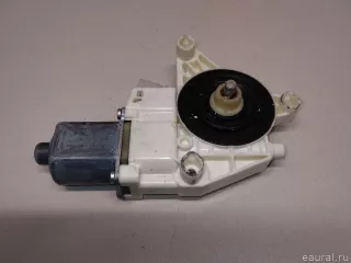 2048200142 Mercedes Benz Моторчик стеклоподъемника Mercedes C W204 Арт E23550080, вид 1