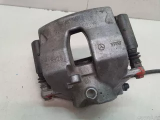 2044212381 Mercedes Benz Суппорт тормозной передний левый Mercedes C W204 Арт E23574772, вид 9