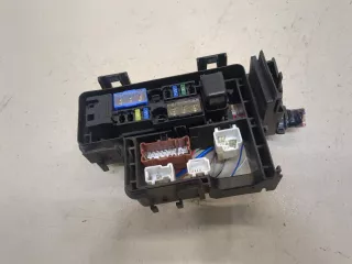 7254576330 Блок предохранителей Nissan Rogue Арт 20284328