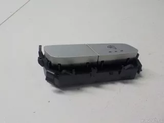 20590500047N49 Mercedes Benz Кнопка обогрева сидений Mercedes C W205 Арт E51602304, вид 6