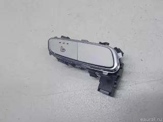 20590500047N49 Mercedes Benz Кнопка обогрева сидений Mercedes C W205 Арт E40465771, вид 2