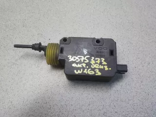 1638204942 Mercedes Benz Активатор замка крышки бензобака Mercedes ML W163 Арт E30575373, вид 1