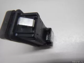 61318375580 BMW Кнопка открытия багажника BMW 5 E60/E61 Арт E70452231, вид 4