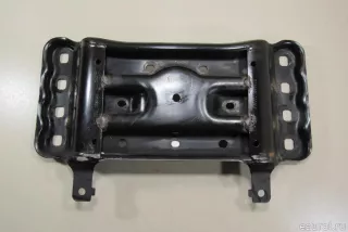 2042400002 Mercedes Benz Кронштейн опоры КПП Mercedes C W204 Арт E80189527, вид 3