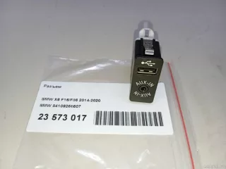 84109266607 BMW Разъем AUX / USB MINI CLUBMAN F54 Арт E23573017, вид 5