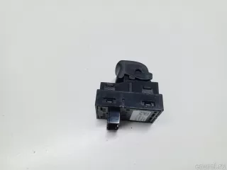 61319327031 BMW Кнопка стеклоподъемника BMW X5 G05  Арт E31463062, вид 4