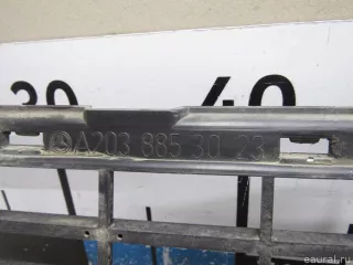2038853023 Mercedes Benz Накладка переднего бампера центральная Mercedes C W203 Арт E80481974, вид 6