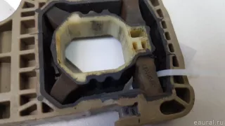 17118632140 BMW Опора радиатора BMW 5 G30/G31 Арт E70784635, вид 2