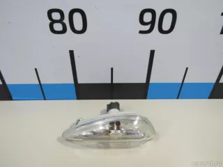 923021J000 Hyundai-Kia Повторитель на крыло правый Kia Venga Арт E80814785, вид 1