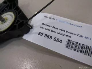 1698204542 Mercedes Benz Моторчик стеклоподъемника Mercedes B W245 Арт E80969084, вид 5