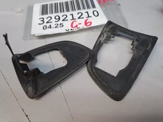 1K8837210 Уплотнитель ручки двери правой передней Volkswagen Golf 6 Арт Z349643, вид 2