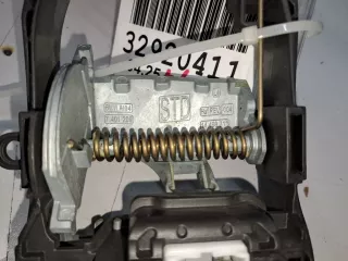 51217401209 Кронштейн ручки двери левой BMW X1 F48 Арт Z349651, вид 2