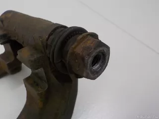 2044210794 Mercedes Benz Скоба суппорта переднего Mercedes C W204 Арт E84776428, вид 7
