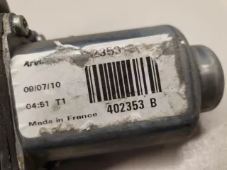 834602S000 Моторчик стеклоподъёмника задний правый Hyundai IX35 Арт ZAP283386, вид 4