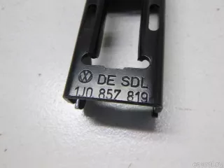 1J0857819 VAG Механизм регулировки высоты ремня безопасности Volkswagen Caddy 4 Арт E90169748, вид 3