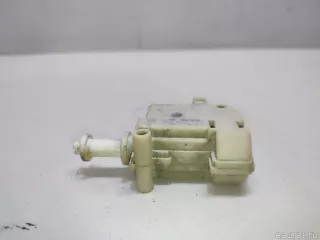 3C0810773 VAG Активатор замка крышки бензобака Volkswagen Passat B6 Арт E23721739, вид 2