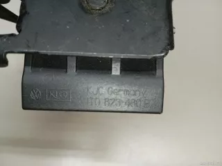 1T0823480A VAG Крючок для одежды Volkswagen Touran 1 Арт E23736516, вид 5
