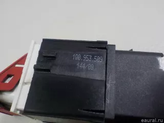 1Q0953509 VAG Кнопка аварийной сигнализации Volkswagen Scirocco 3 Арт E51880950, вид 4