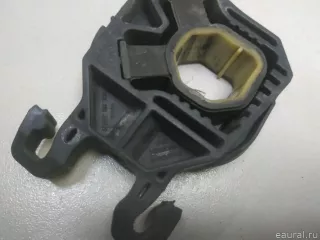 5Q0121367E VAG Опора радиатора Audi A3 8V Арт E22880373, вид 4