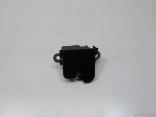 5G6827505 VAG Замок крышки багажника Volkswagen Golf 7 Арт E41232643, вид 1