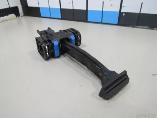 5NA839249 VAG Ограничитель двери Volkswagen Tiguan 2 Арт E80826599, вид 3