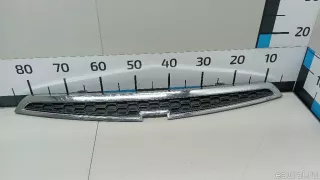 96687076 GM Решетка радиатора Chevrolet Spark M150,M200 Арт E103087204, вид 1