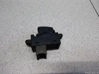 935811G001 Hyundai-Kia Кнопка стеклоподъемника Kia Rio 2 Арт E100489175, вид 4
