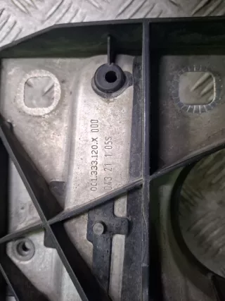 8W0805594E, 4 Панель передняя (суппорт радиатора) Audi A4 B9 Арт 370187RM, вид 9