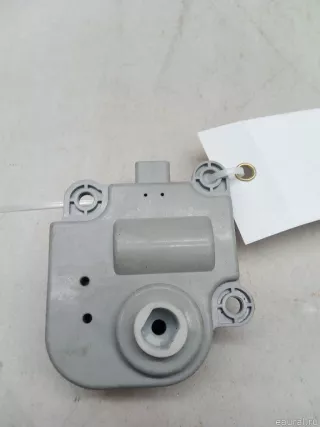 16452770 GM Моторчик заслонки печки Chevrolet Trax Арт E60595238, вид 1
