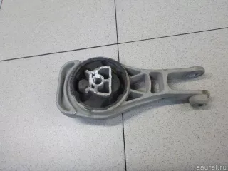 95493723 GM Опора АКПП Opel Mokka 1 restailing Арт E100555273, вид 1