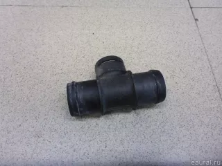 N90693101 VAG Фланец (тройник) системы охлаждения Volkswagen Touareg 3 Арт E100557563, вид 3