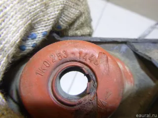 1K0253144BD VAG Кронштейн глушителя Seat Leon 3 Арт E100563705, вид 3
