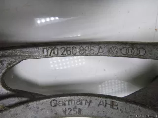 070260885A VAG Кронштейн компрессора кондиционера Volkswagen Transporter T5 restailing Арт E12430825, вид 4