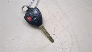 890700T070 Ключ Toyota Venza 1 Арт 20315210, вид 1