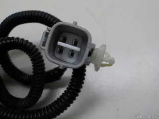 7323005051B0 Toyota Ответная часть ремня безопасности Toyota Avensis 2 Арт E50070733, вид 2