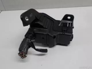 8274105040 Toyota Блок реле Toyota Avensis 2 Арт E40744212, вид 2