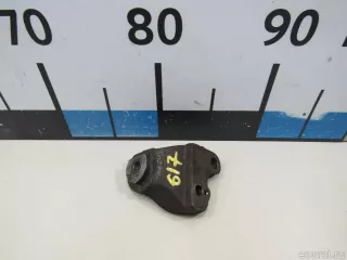 1358420011 Toyota Кронштейн (крепление) Lexus RX 2 Арт E80733617