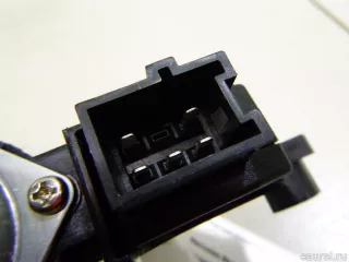 2139060502 Mercedes Benz Моторчик стеклоподъемника Mercedes C W205 Арт E14982149, вид 6