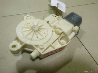 2048200142 Mercedes Benz Моторчик стеклоподъемника Mercedes C W204 Арт E1987953, вид 2