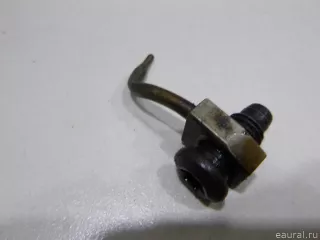04E103157 VAG Масляная форсунка Skoda Yeti Арт E48271339, вид 3