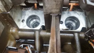 AVQ  Двигатель Volkswagen Jetta 5 Арт 01015575v4, вид 9