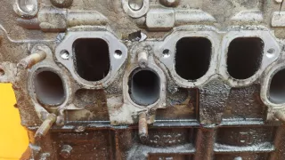 AVQ  Двигатель Seat Toledo 3 Арт 01015575v6, вид 2