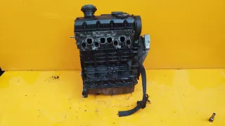 AVQ  Двигатель Seat Toledo 3 Арт 01015575v6, вид 3
